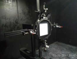 رهبري شوي بشپړ شوي څراغونه