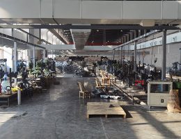 د رڼا خالي کور رهبري کړ