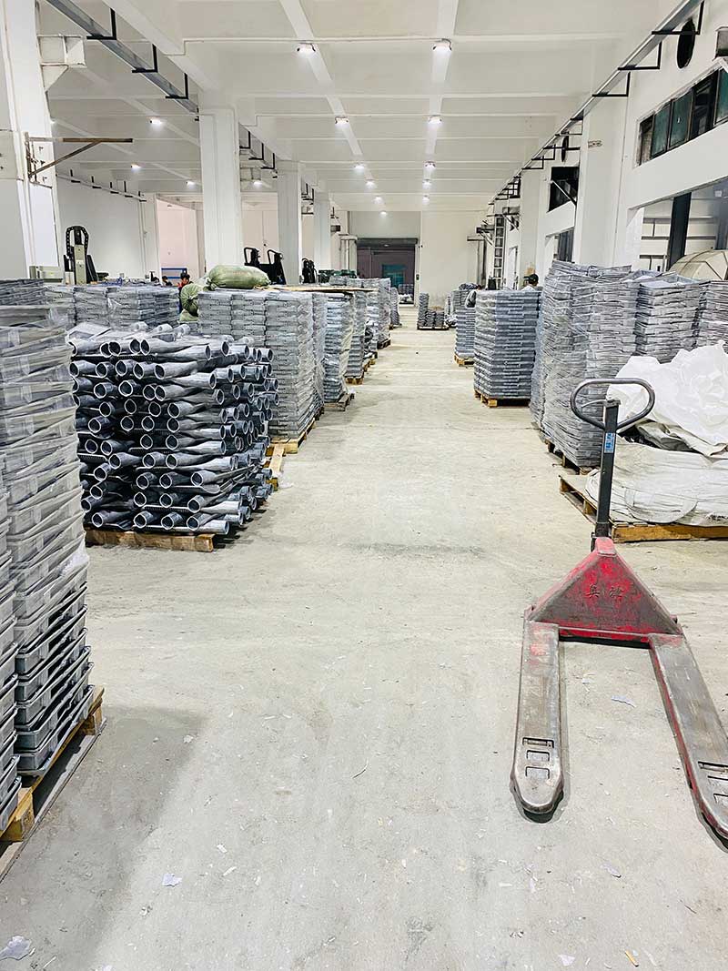 رهبري شوي سیلاب څراغ